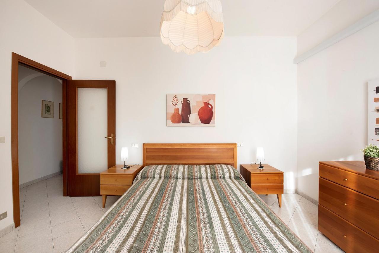 Apartament Trilocale Mazzini Con 2 Balconi Varazze Zewnętrze zdjęcie