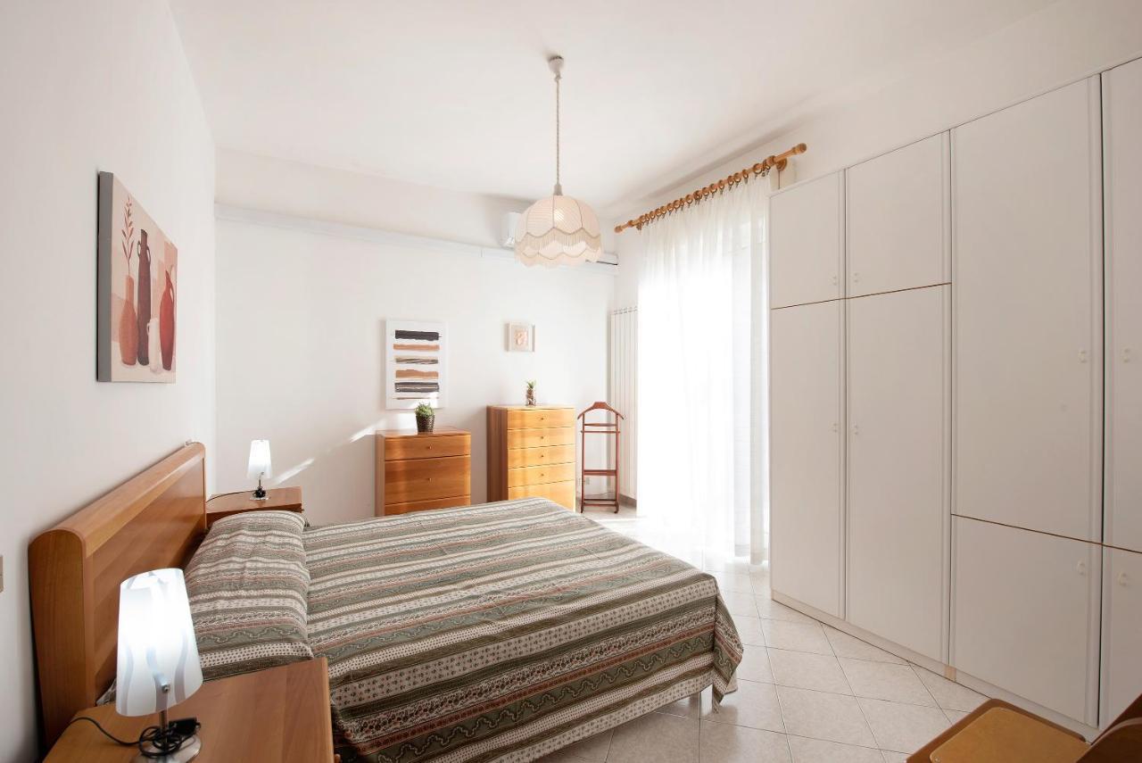 Apartament Trilocale Mazzini Con 2 Balconi Varazze Zewnętrze zdjęcie